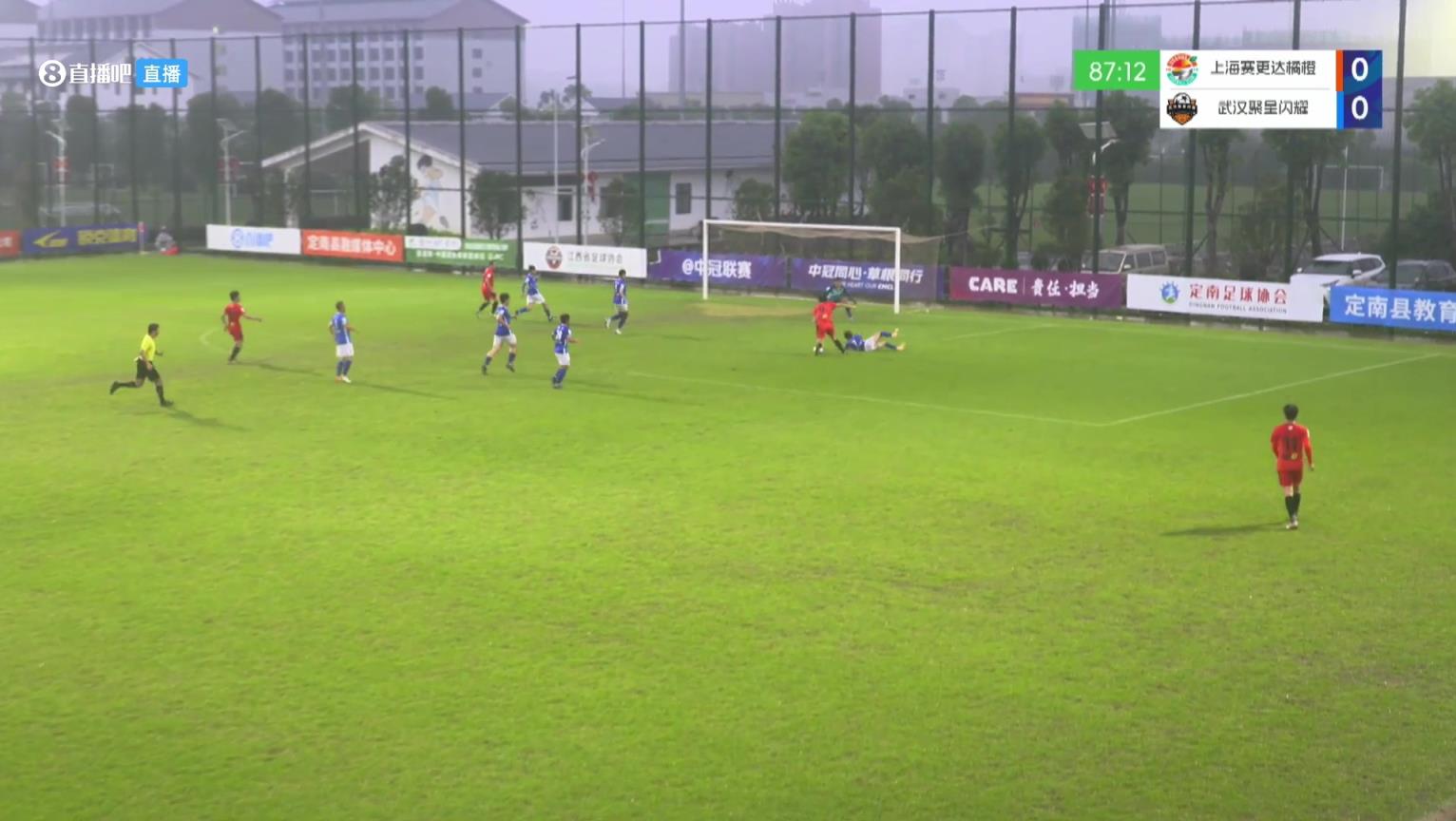 員工瘋狂助攻老板！58歲老板朱駿中冠替補(bǔ)完成絕殺