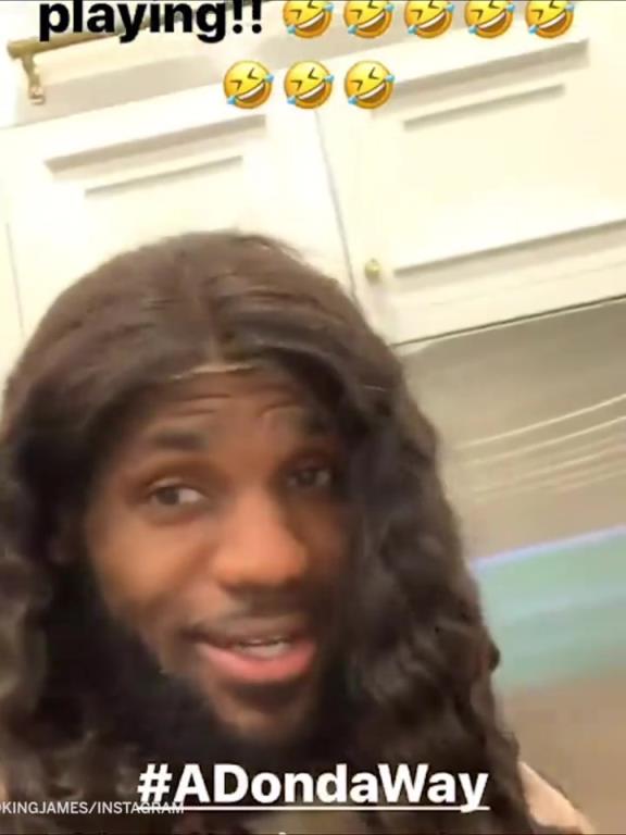 越看越炸裂！女裝老詹震驚眾人